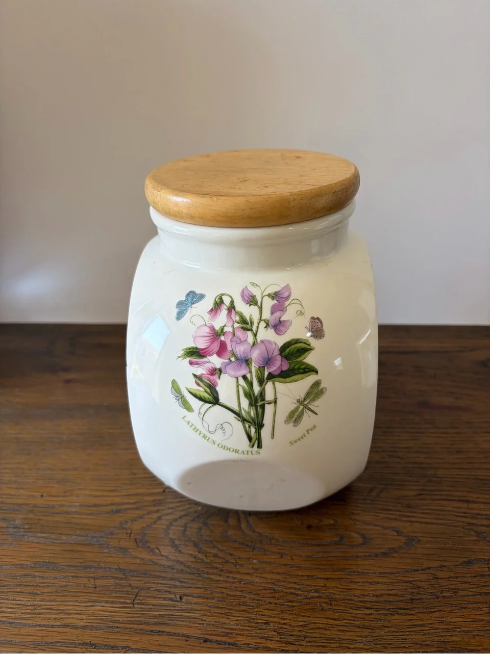 Portmeirion Botanic Garden Cookie Jar: Sweet Pea & Butterfly design.